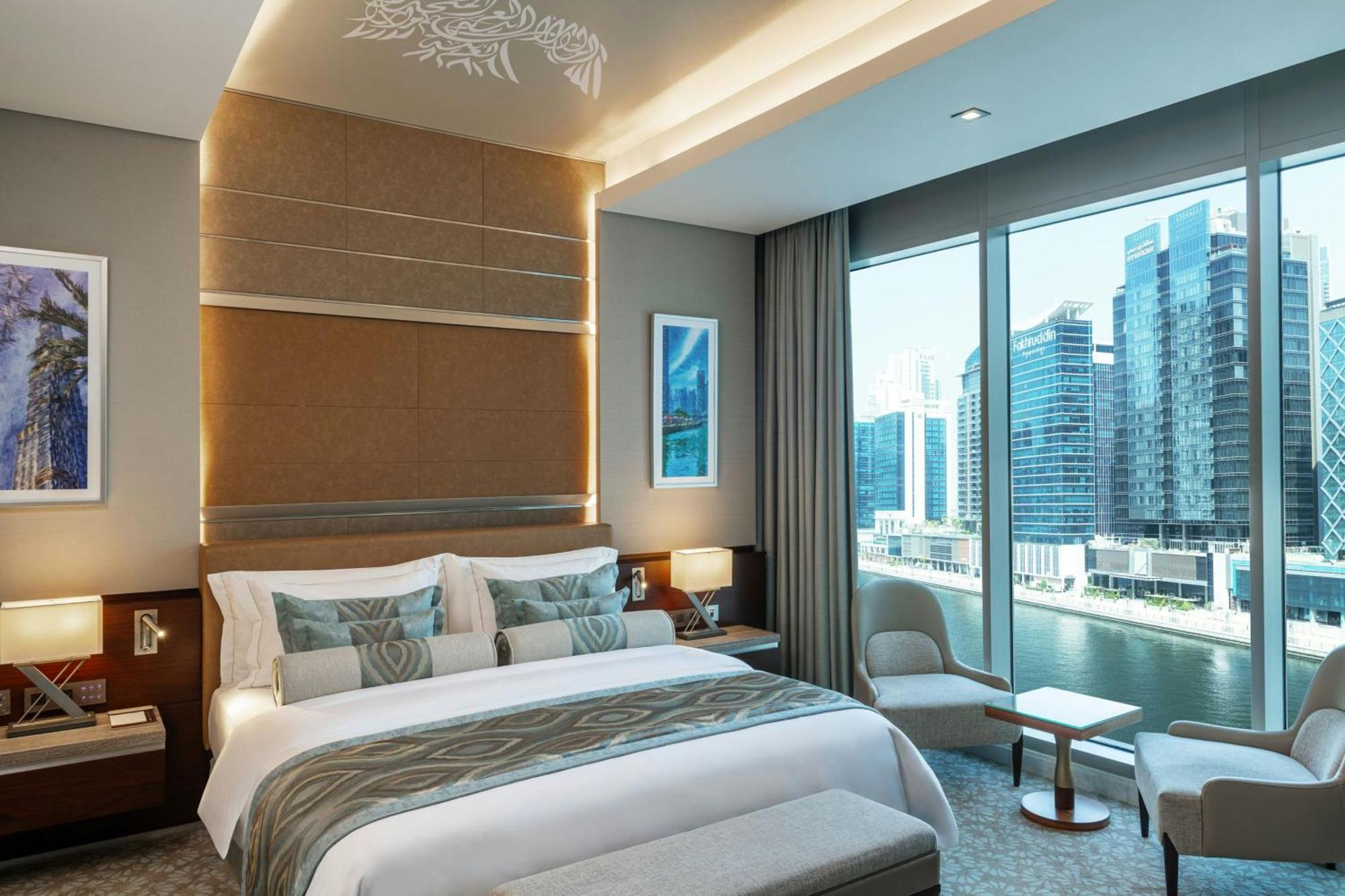 Grand Millennium Business Bay 5*