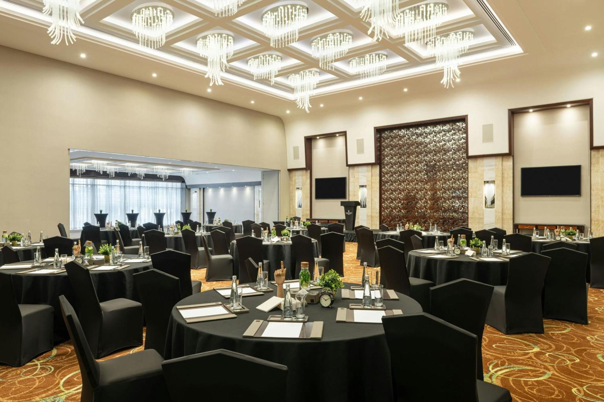 Grand Millennium Business Bay 5* Dubai