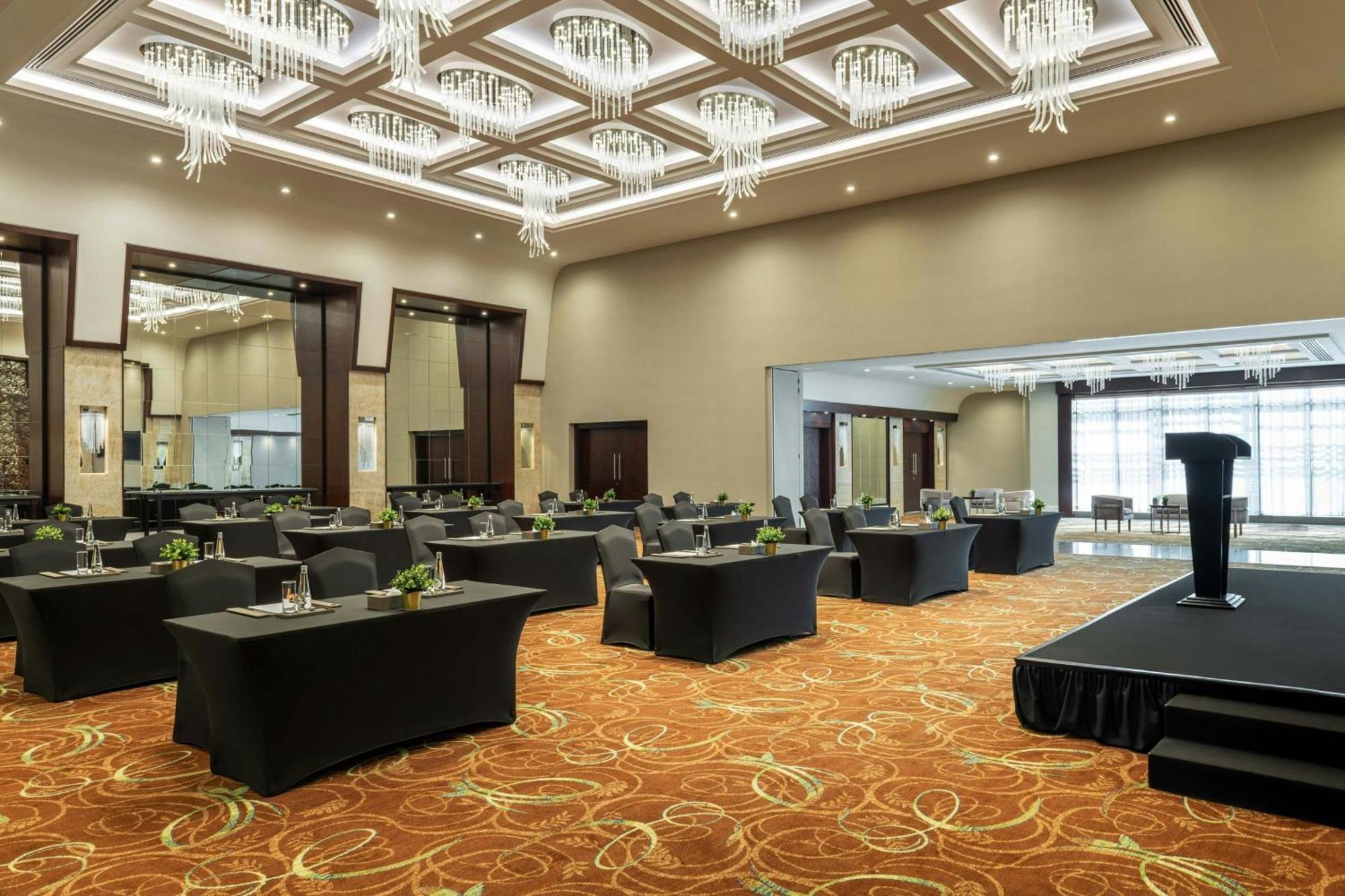 Grand Millennium Business Bay Hotel 5*