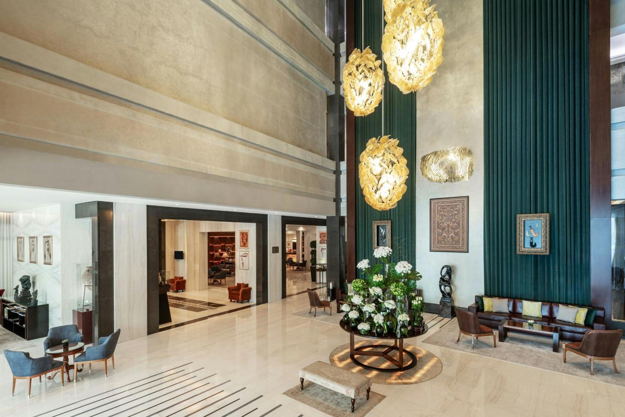 Renaissance Business Bay Hotel, Hotel 5*